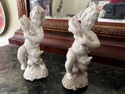 2 figuras en porcelana china