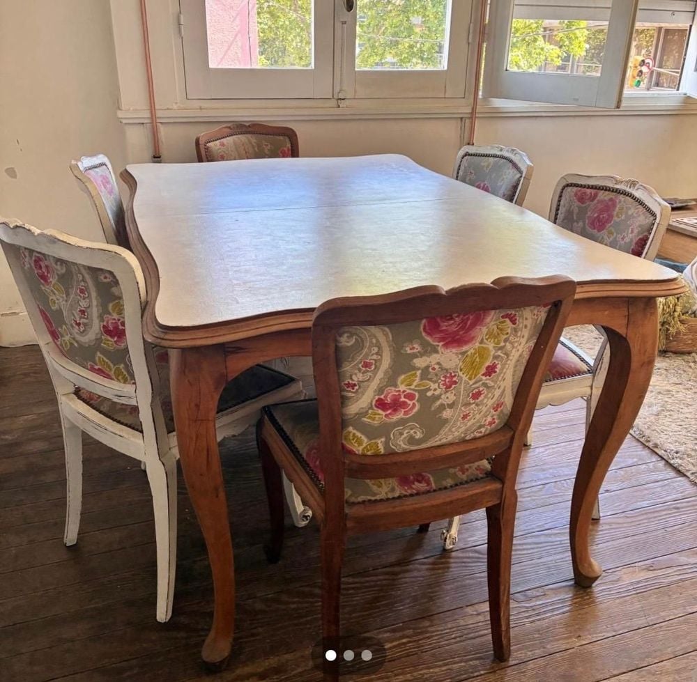 Juego de Comedor Francés: Mesa y 6 Sillas Estilo Luis XV