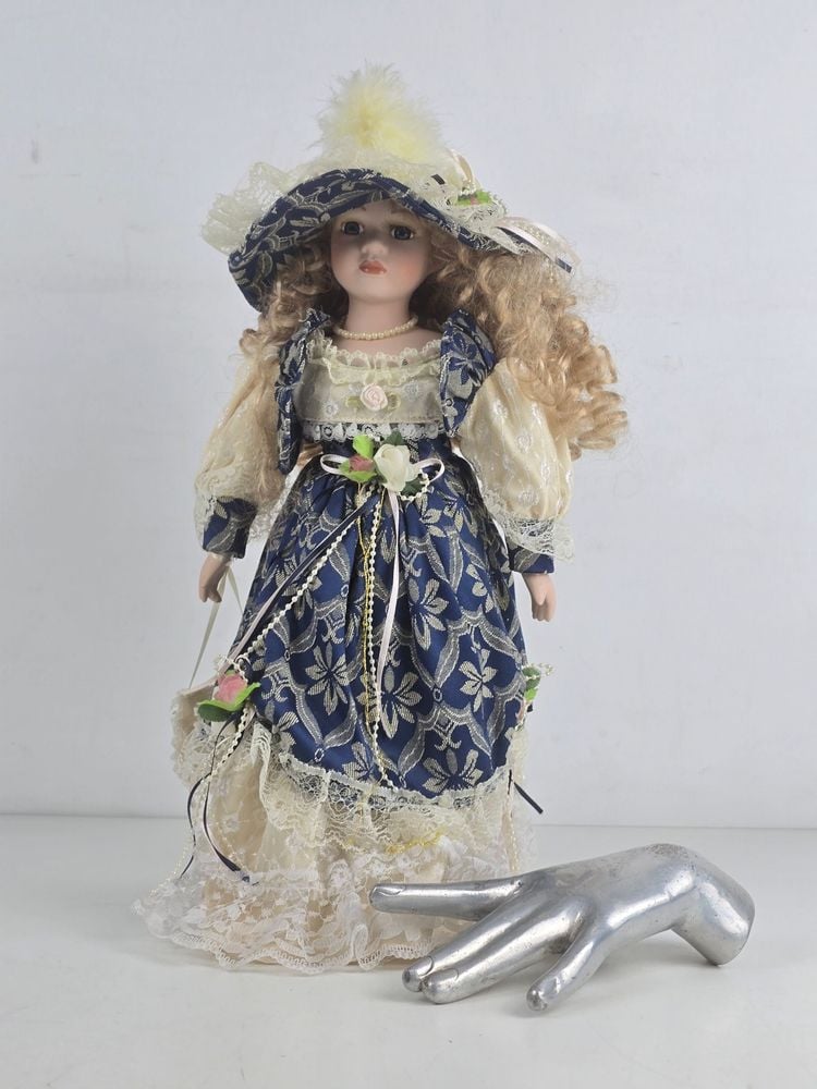 Muñeca de Porcelana Estilo Victoriano Coleccionable