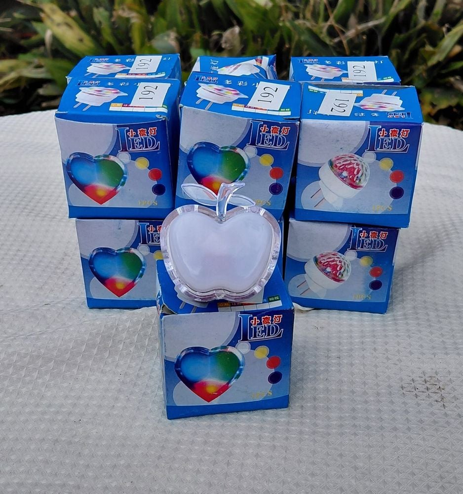 Lote de 36 Veladoras LED con Forma de Manzana
