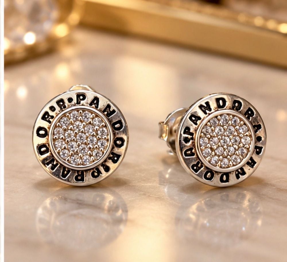 Par de Aros Pandora Plata 925 con Cristales Brillantes