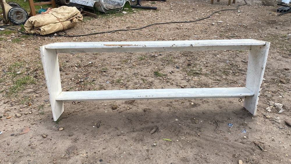Repisa de Madera Blanca con Divisorias - 1 Metro