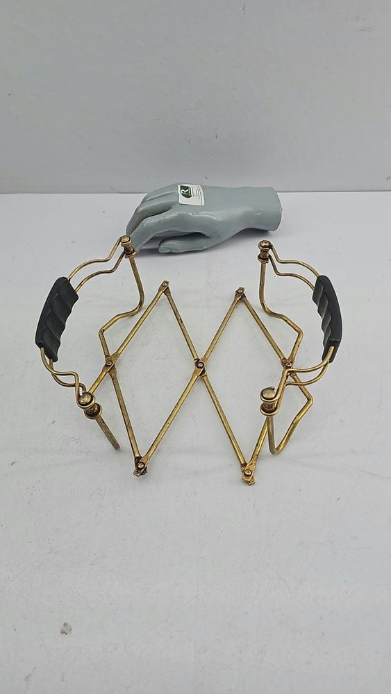 Soporte Expansible Aluminio y Baquelita para Fuentes Calientes