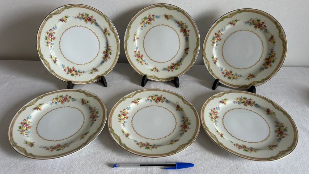 Juego de platos en porcelana 20cm