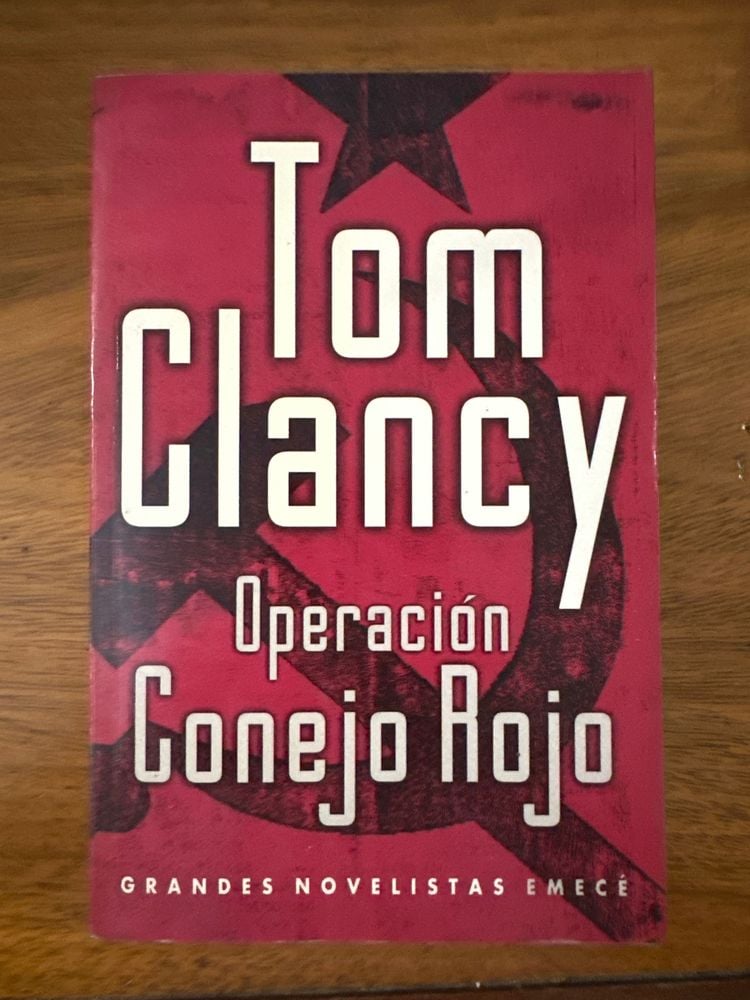 Libro Operación Conejo Rojo de Tom Clancy