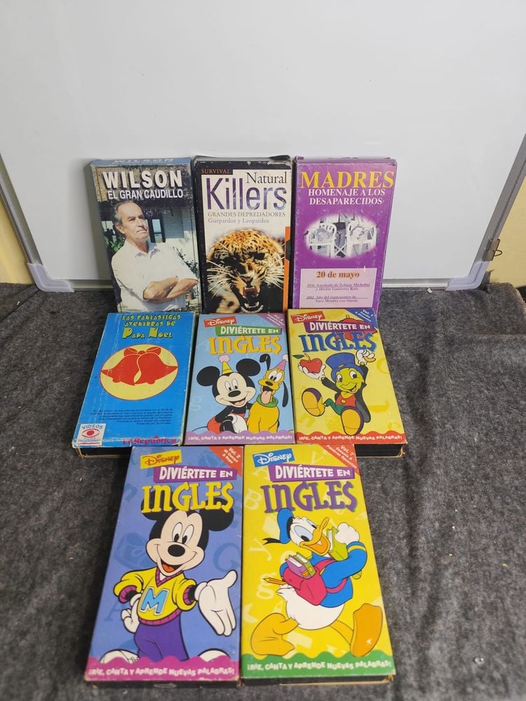 Lote de 7 VHS Antiguos: Disney, Documentales y Películas