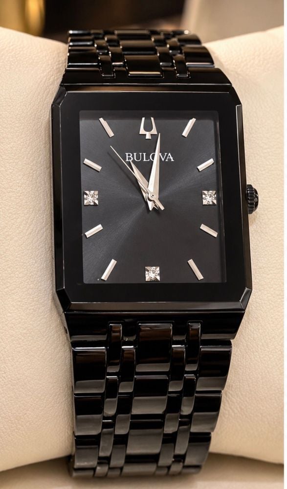 Reloj Bulova 98D164 Rectangular Negro Acero Inoxidable con Cristales