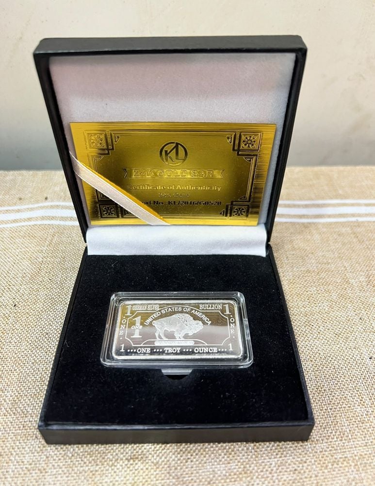 Medalla Búfalo 1 Onza Troy en Estuche World Collection