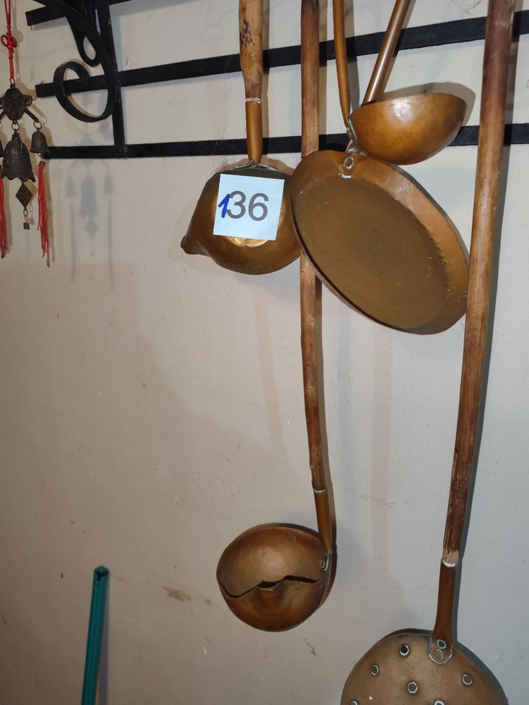 Juego de Cucharones y Espumadera de Cobre con Mangos de Madera